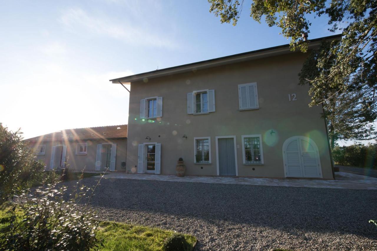 Agriturismo Poderedodici 奥尔贝泰洛 外观 照片